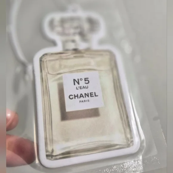3 CHANEL AIR FRESHNERS!!! - Picture 3 of 5